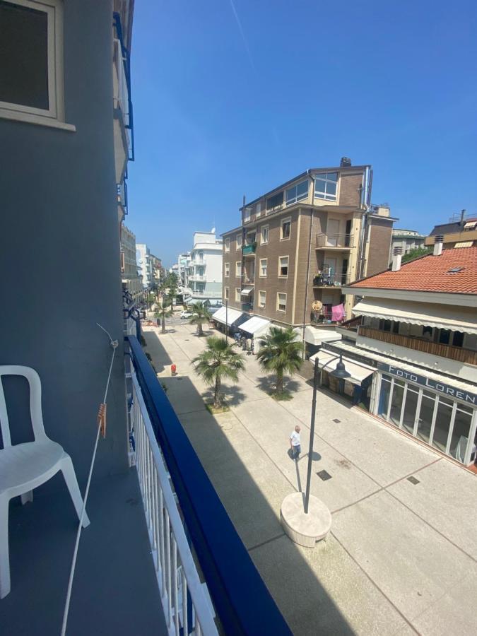 B&B Hotel Lucciola Cattolica Exterior photo