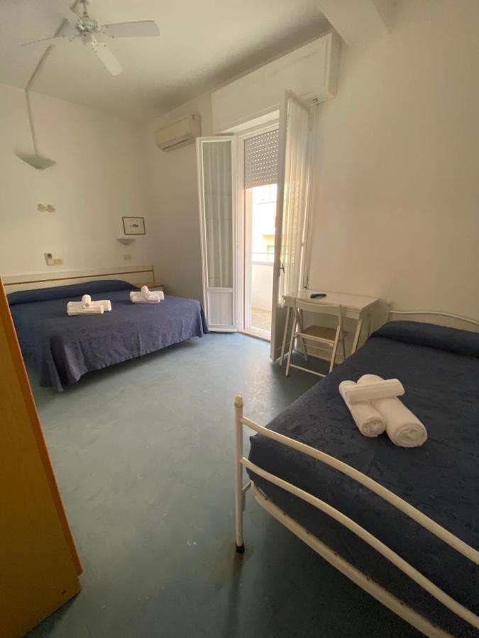B&B Hotel Lucciola Cattolica Exterior photo