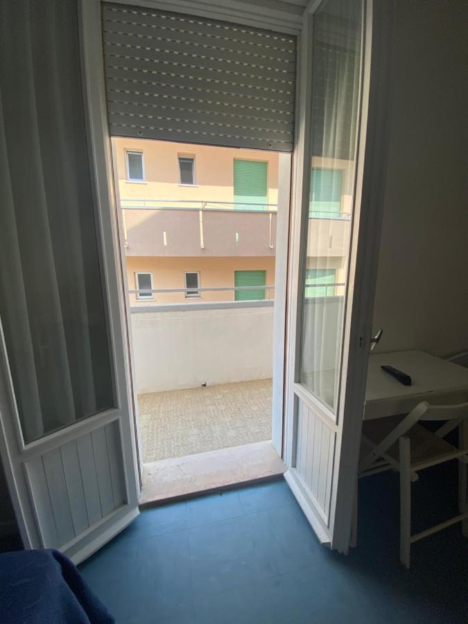 B&B Hotel Lucciola Cattolica Exterior photo